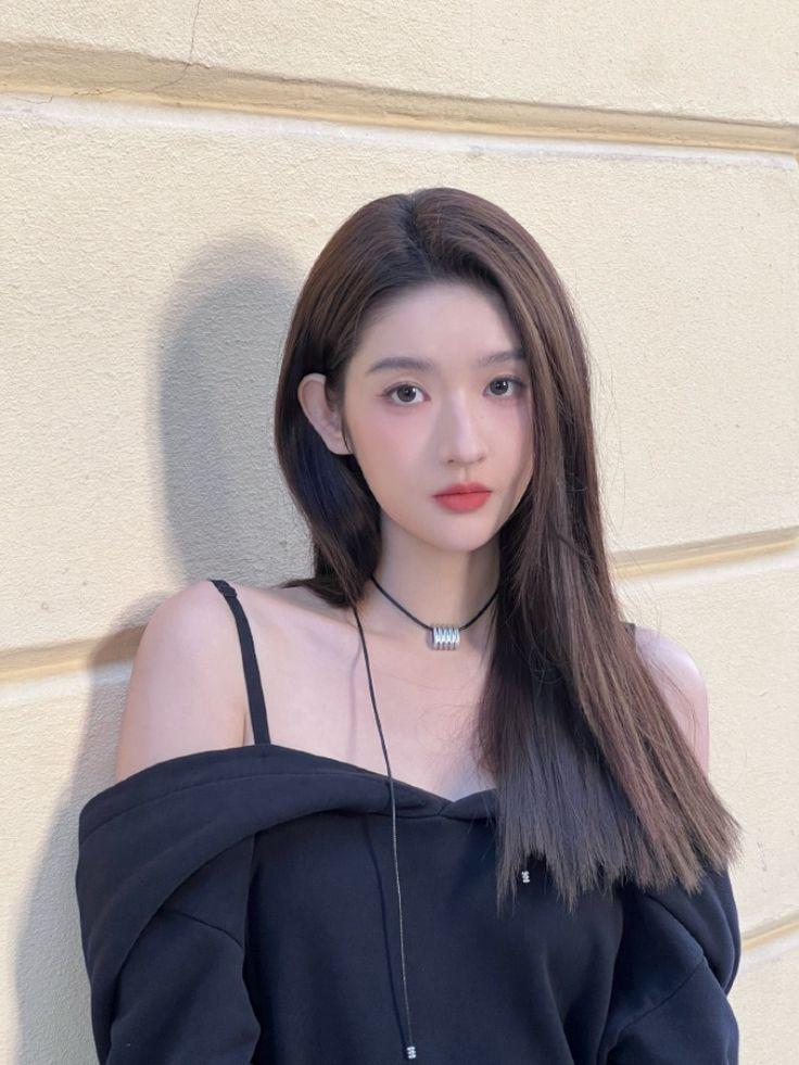  Uvin Wang Yu Wen 王玉雯